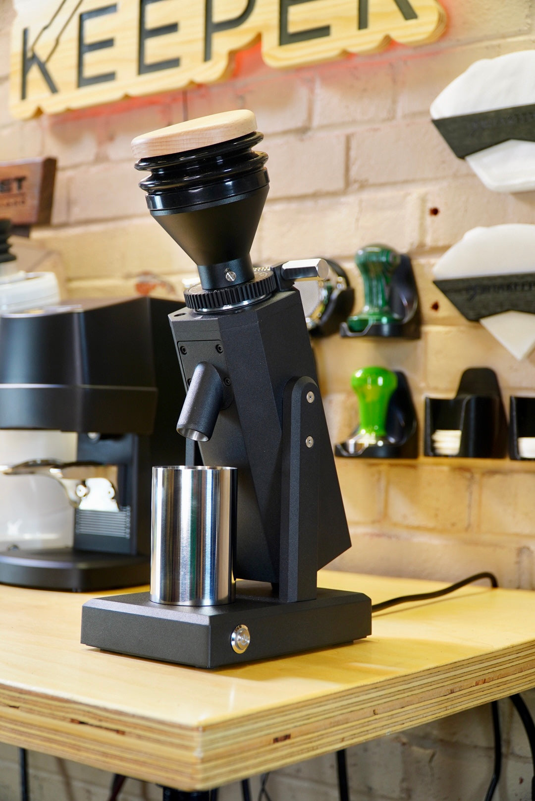 Get Your Hands On The Turin™ SK40™ Single Dose Stepless Grinder