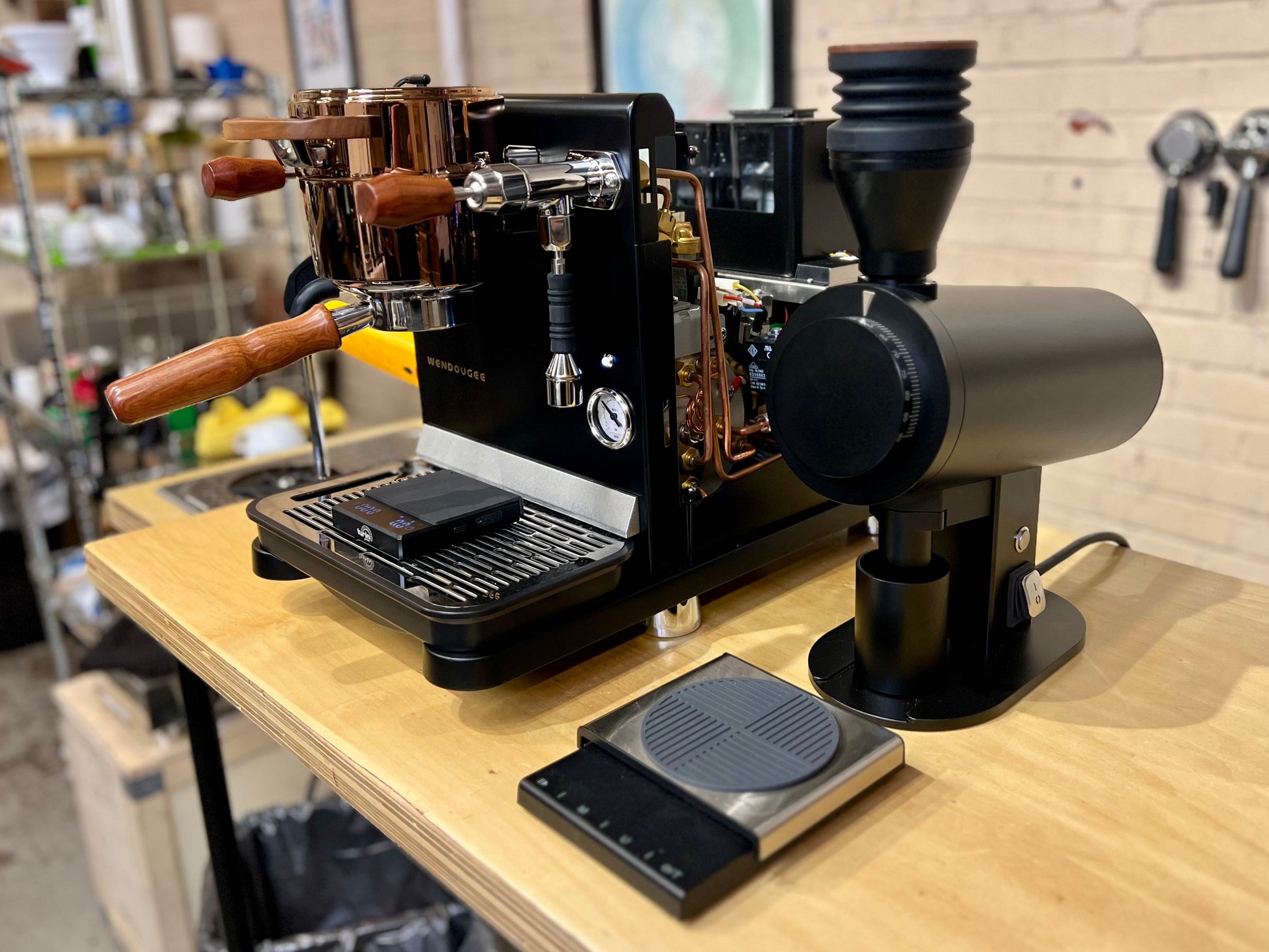 Wendougee Data S Espresso Machine - From Espresso Outlet LLC - Just $2899! Shop now at Freedom Bear Coffee LLC