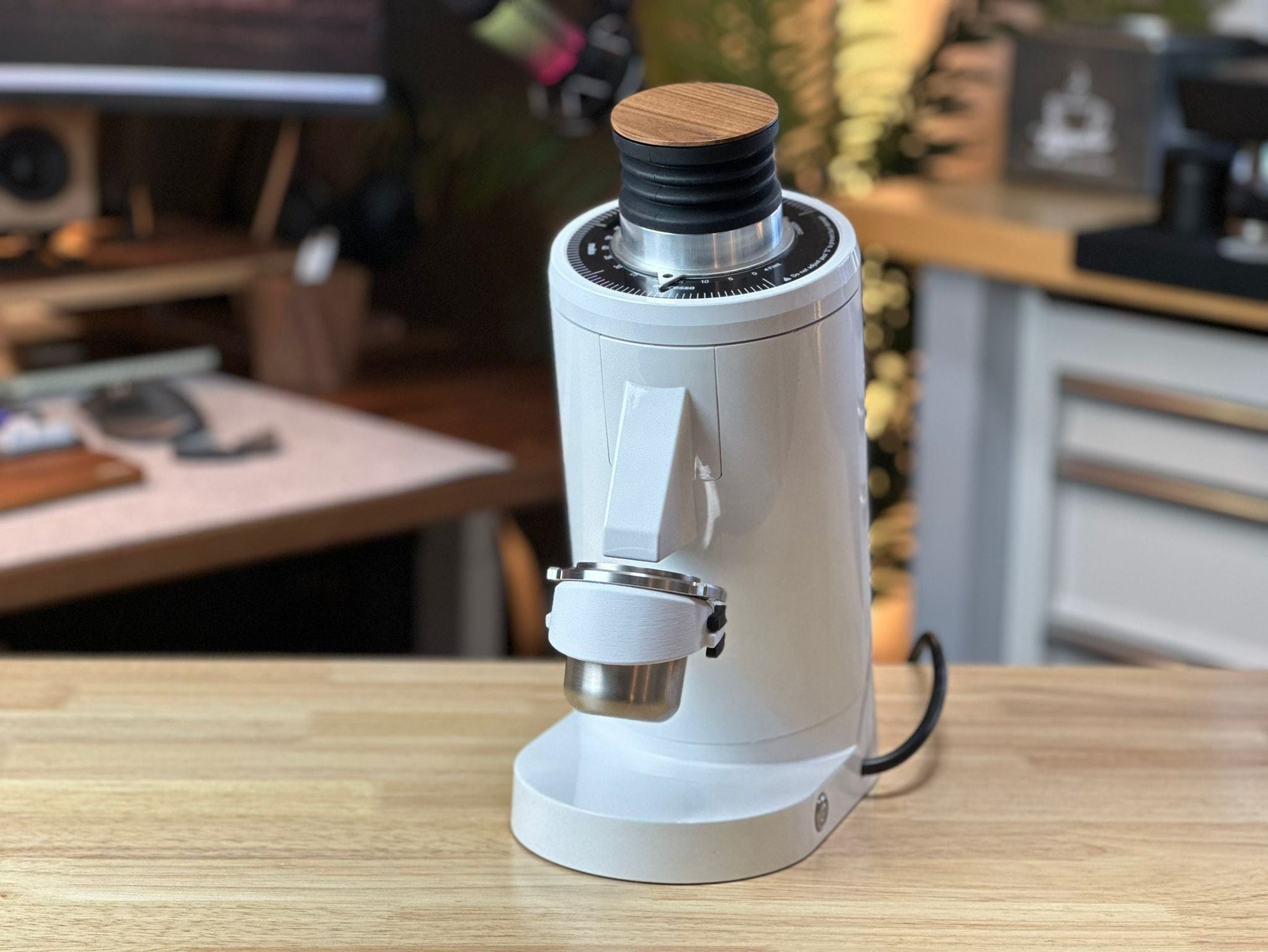 Turin DF83 v3 Single Dose Grinder - From Espresso Outlet LLC - Just $549! Shop now at Freedom Bear Coffee LLC